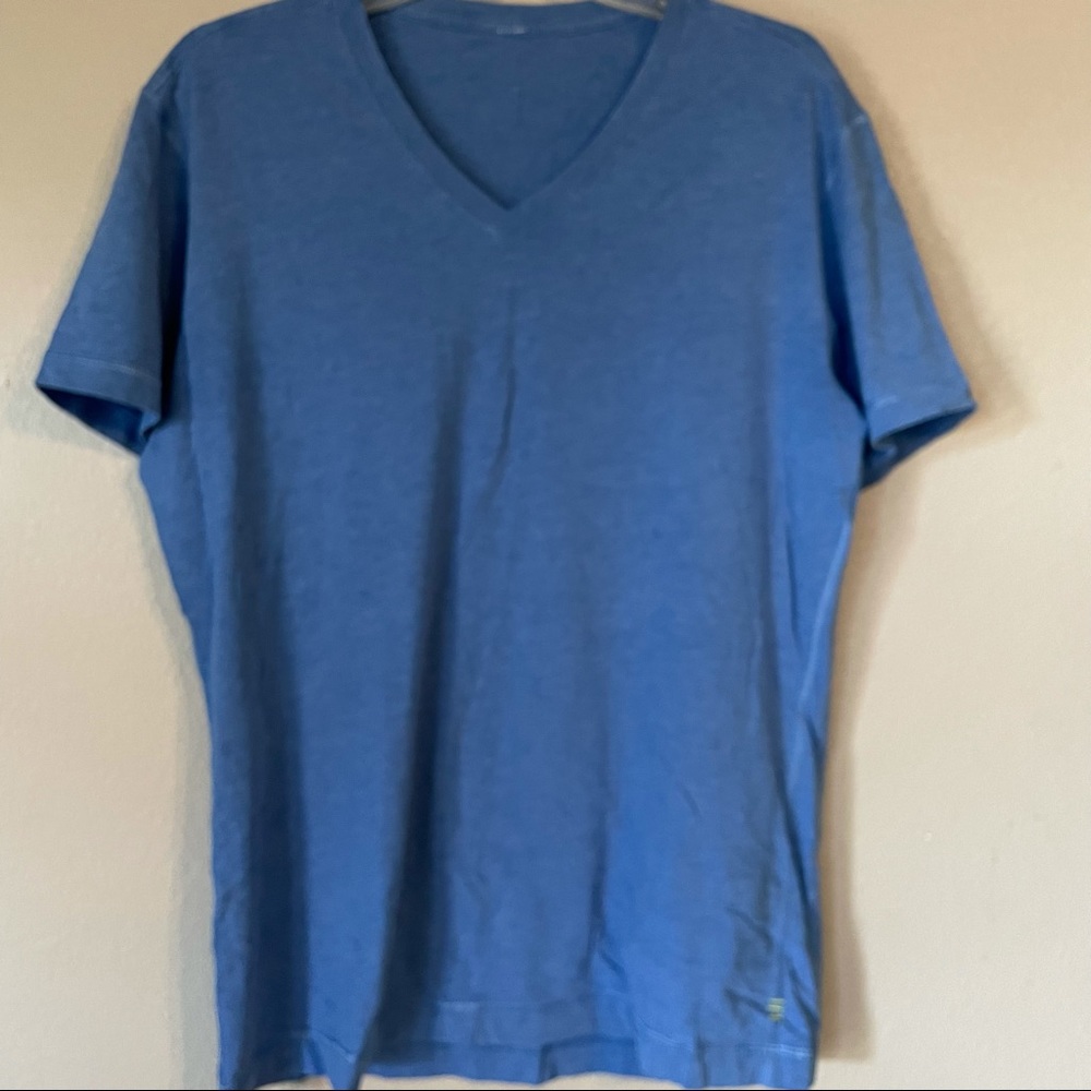 Lululemon 5 Year Basic V-Neck Size Large - image 1